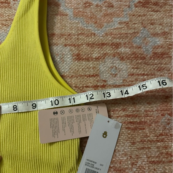 NWT spiritual gangster Luna crop one shoulder tee size XS/S in chartreuse - Picture 6 of 6